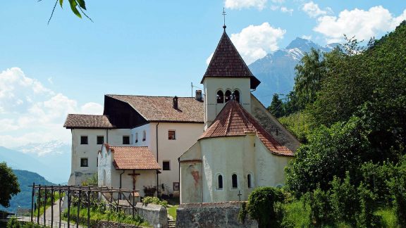 Pfarrkirche St. Peter - Dorf Tirol