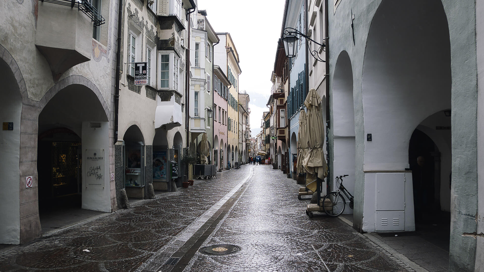 Die Lauben von Meran bei Regenwetter